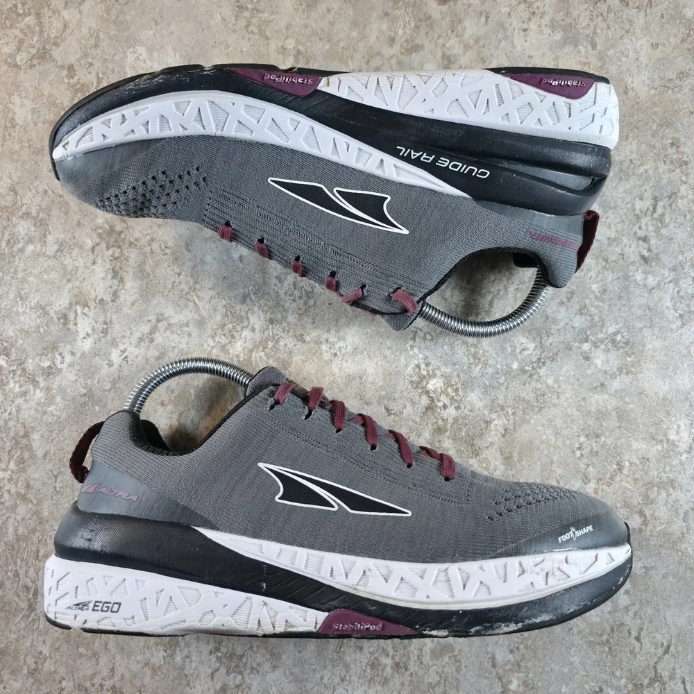 Altra gray burgundy